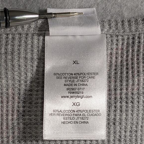 Disney Mickey Mouse Women's XL Thermal Shirt Gray Waffle Knit Thumb Holes - Picture 5 of 16